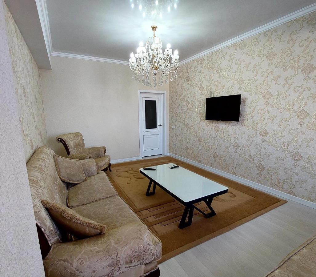 Elite Apartment In Street Mederova 50 Бішкек Екстер'єр фото